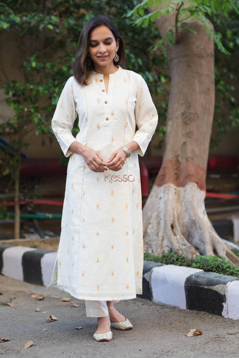 Image for Kusvaa Ws Kavri Kurta With Hand Kantha Work Featured