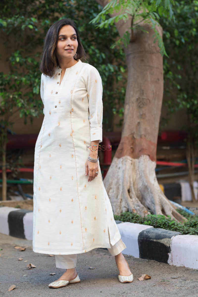 Image for Kusvaa Ws Kavri Kurta With Hand Kantha Work Look