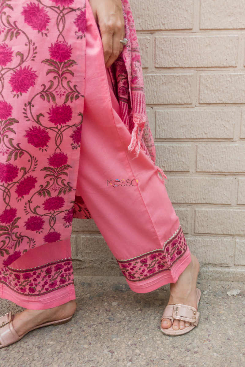 Image for Kusvaa Wsr183 Old Rose Gulzar Complete Set Bottom