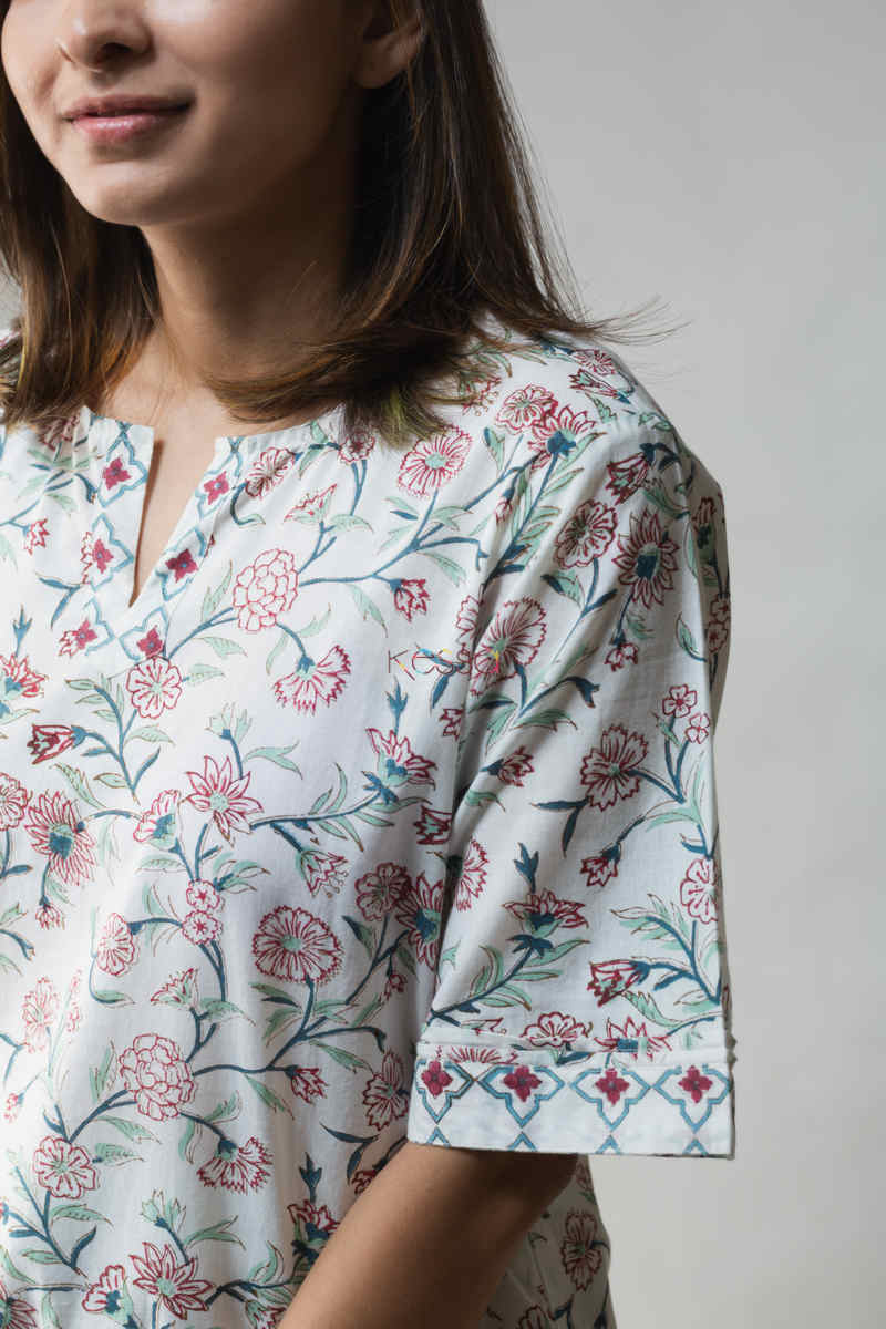 Image for Kusvaa De69 Porcelain Gray Jammies Set Closeup