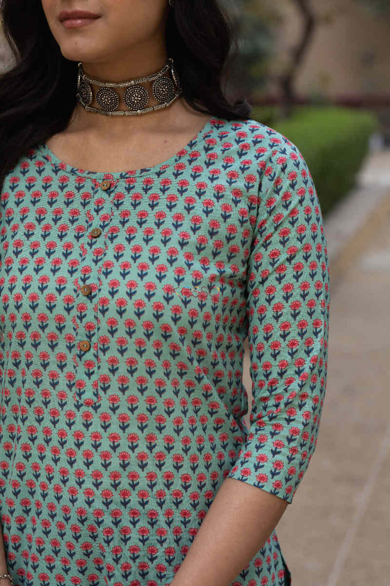 Image for Kusvaa Taf51 Summer Turquoise Regular Wear Kurta Closeup
