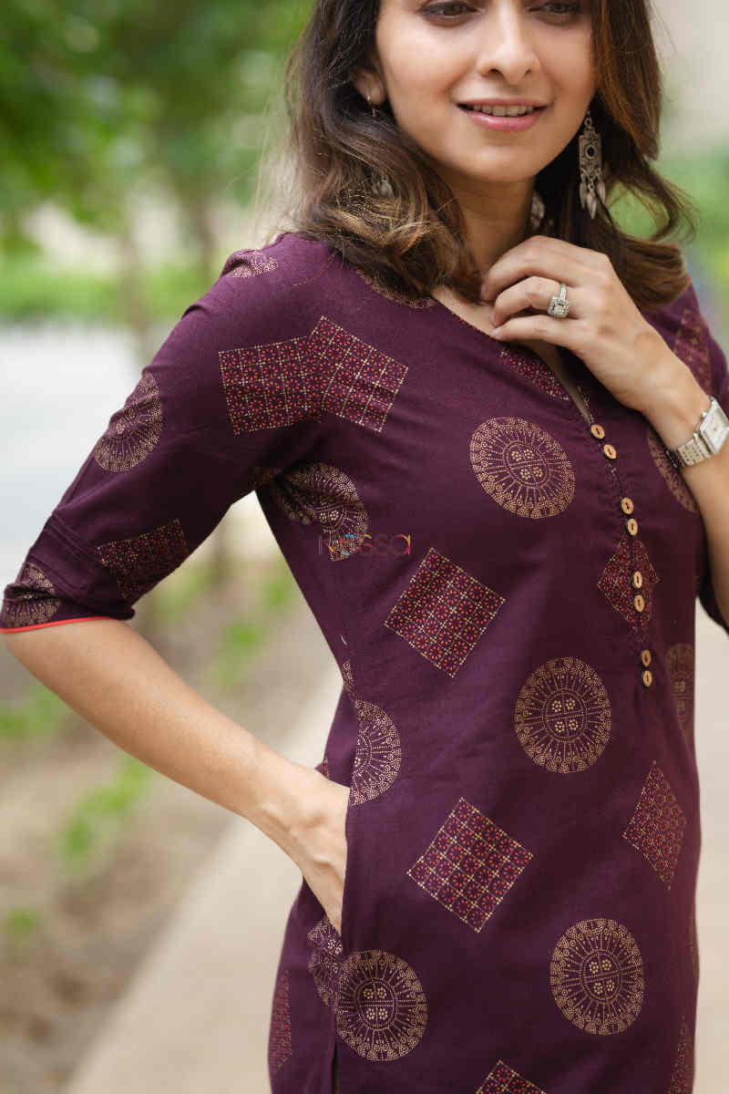 Image for Kusvaa Vcr42 Sharad Straight Kurta Sleeves