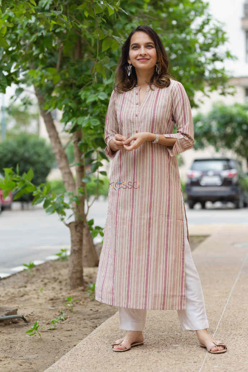 Image for Kusvaa Ws673 Turkish Rose Stripe Straight Kurta Front