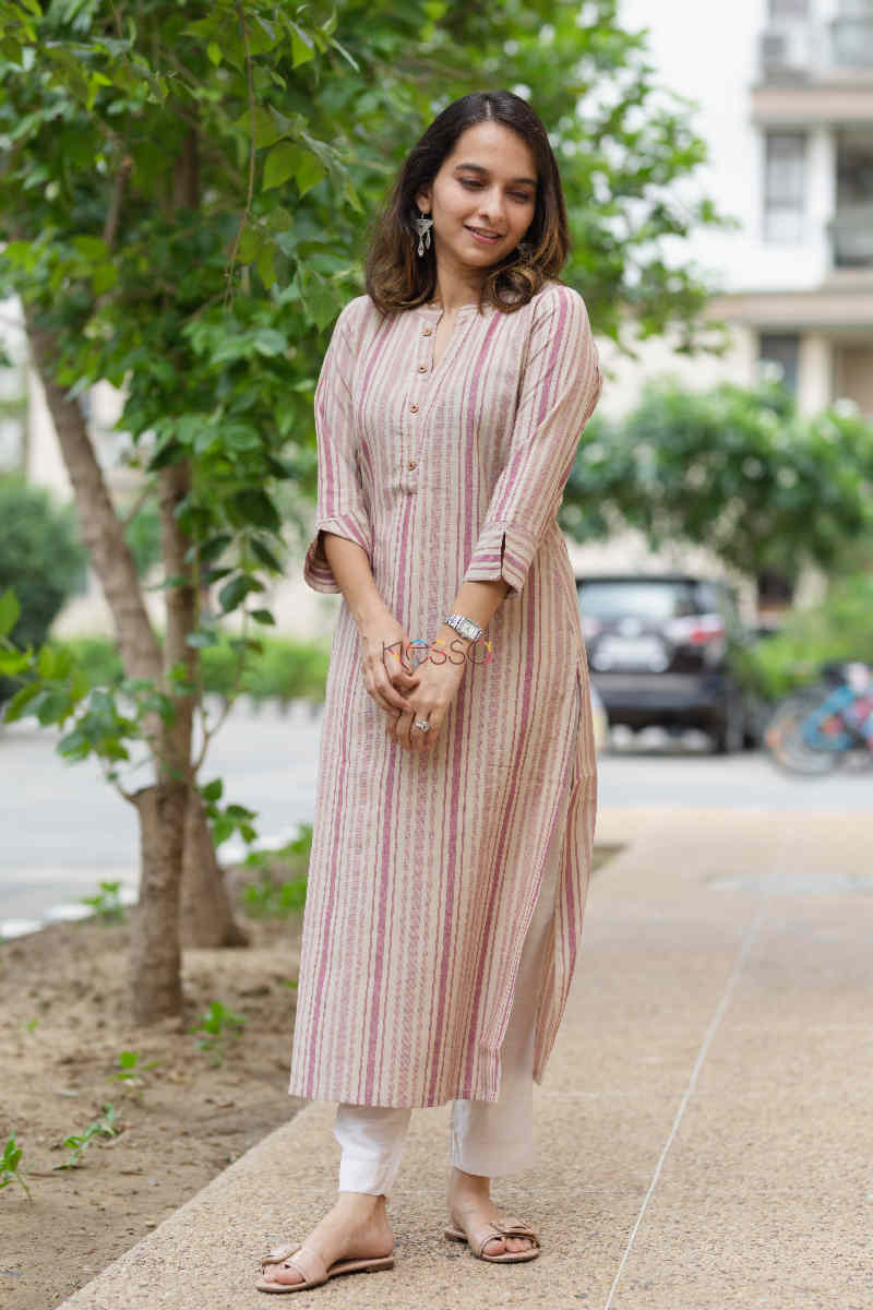 Image for Kusvaa Ws673 Turkish Rose Stripe Straight Kurta Look