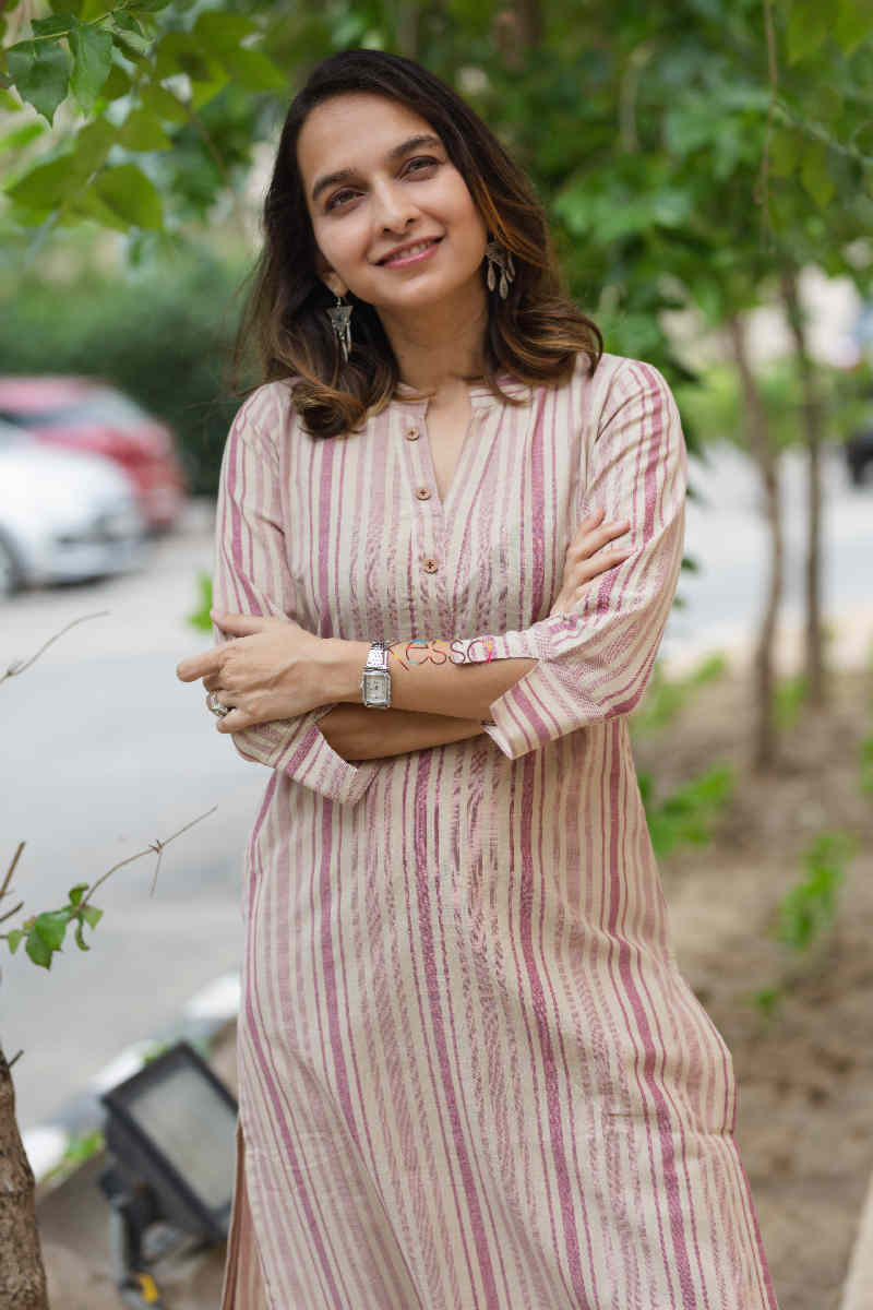 Image for Kusvaa Ws673 Turkish Rose Stripe Straight Kurta Top