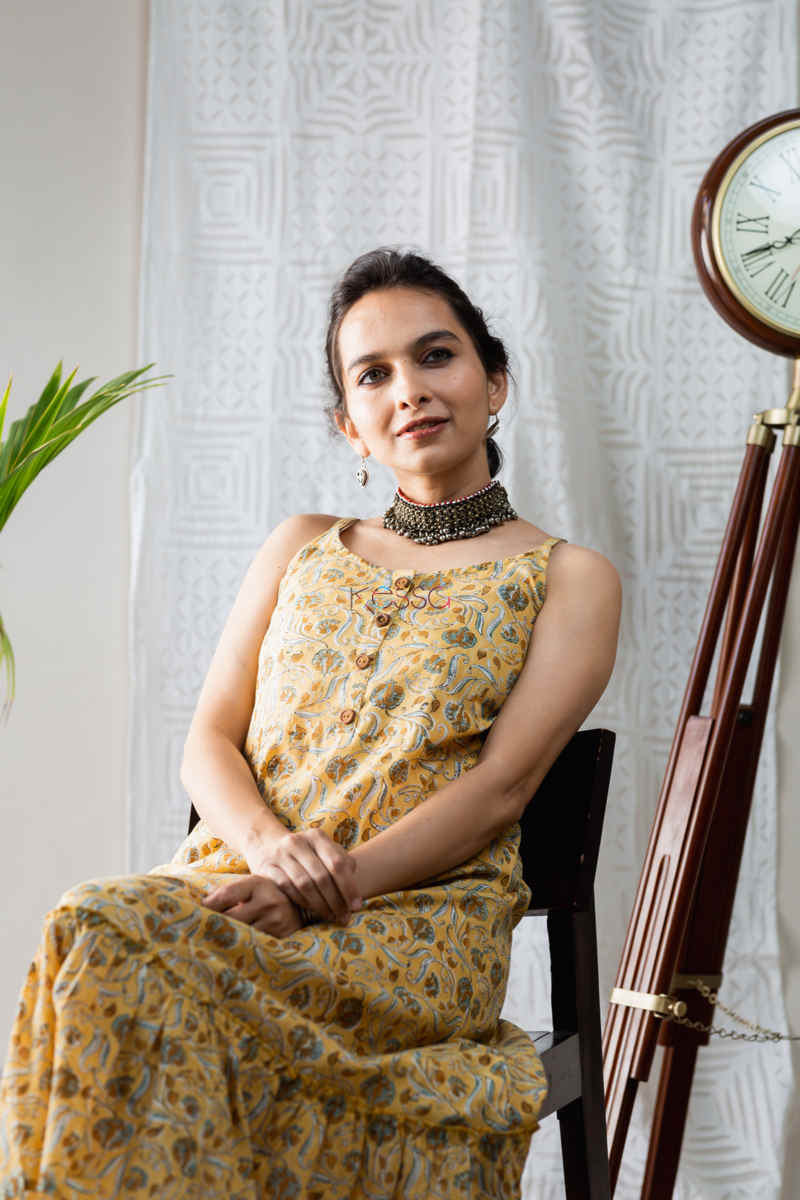 Image for Kusvaa Ws683 Nuzar Cotton Dress With Hand Block Print Sitting