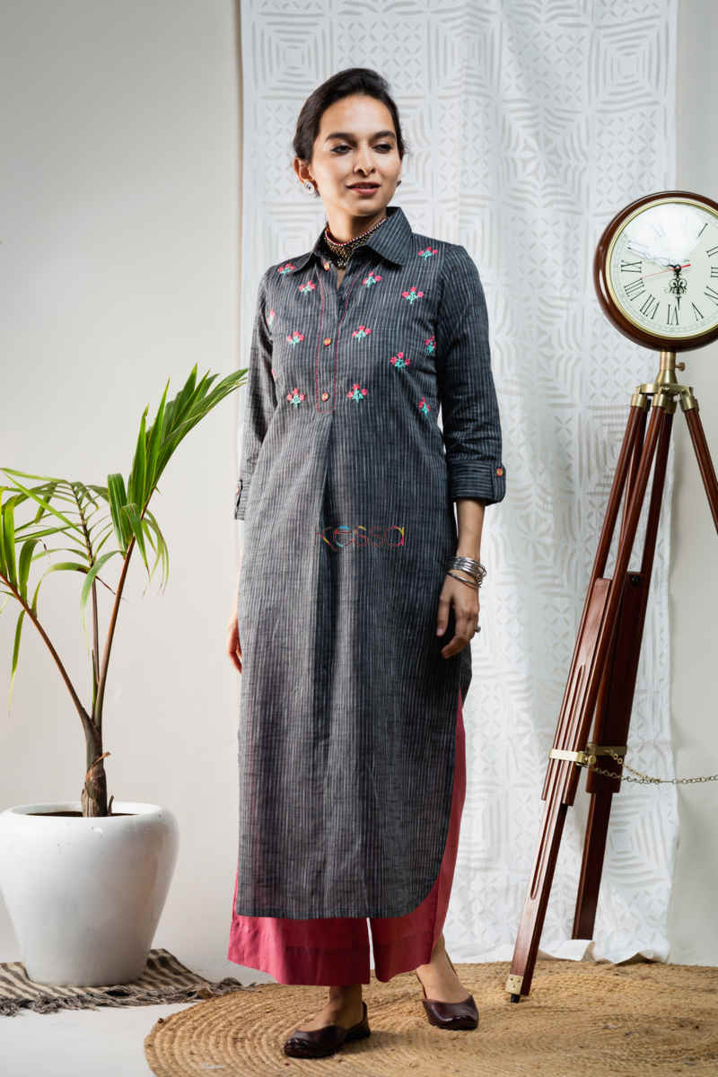Image for Kusvaa Ws687 Gomed South Cotton Kurta With Hand Block Print Look