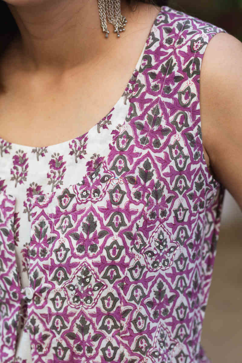 Image for Kusvaa Wsr200 Yakoot Layered Kurta With Hand Block Print Neck