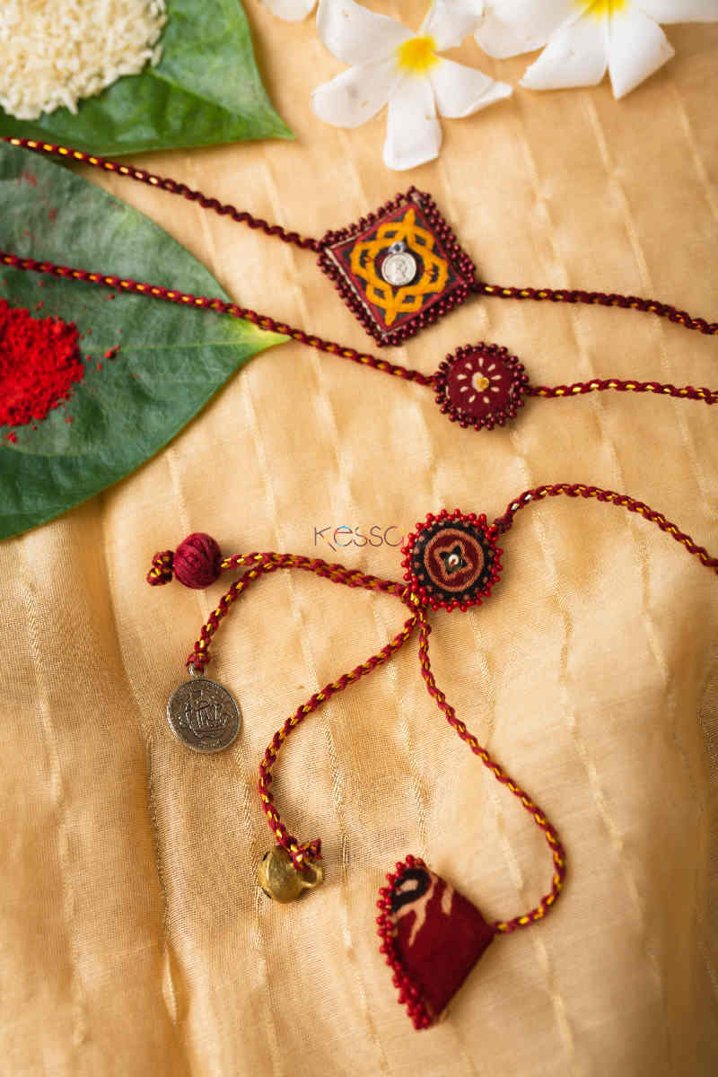 Image for Kusvaa Amfamily03 Harshat Family Rakhi Set Of Three 1