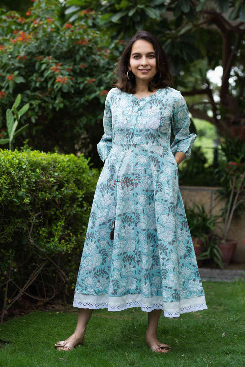 Image for Kusvaa Avdaf34 Aawanya Dress With Lace And Tassel Details Featured