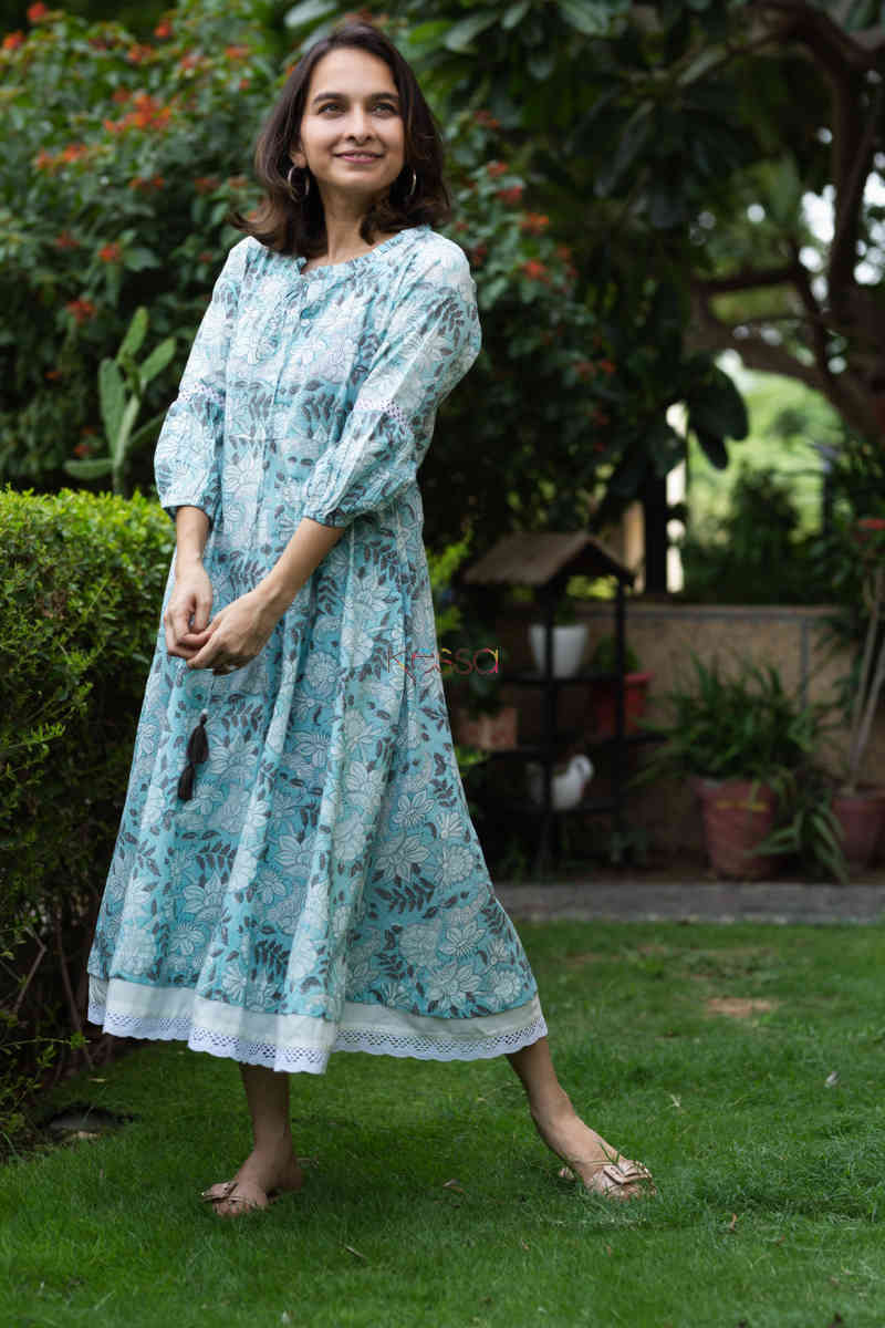 Image for Kusvaa Avdaf34 Aawanya Dress With Lace And Tassel Details Side