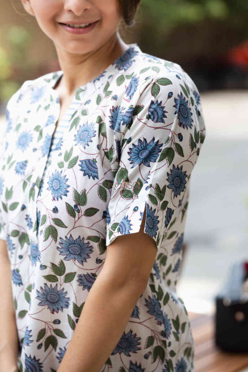 Image for Kusvaa De72 Pushkari Loungewear Set With Hand Block Print Closeup