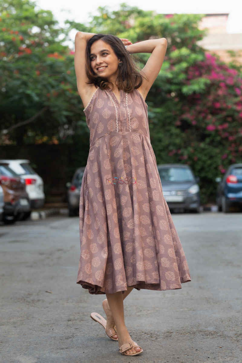 Image for Kusvaa Kcb07 Hazeena Dress With Hand Block Print Look