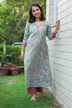 Image for Kusvaa Vcr49 Zaira Kurta With Zardosi Work Featured