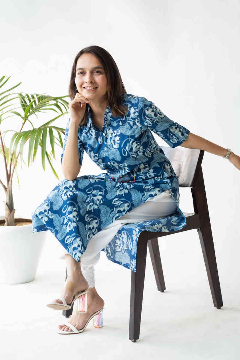 Image for Kusvaa Vcr51 Ekra Shirt Kurta Sitting