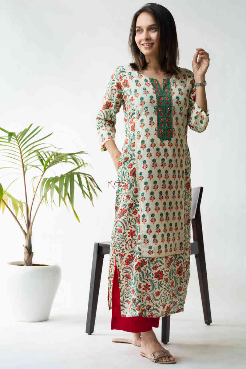 Image for Kusvaa Wsr198 Nazaat Kurta With Boota And Jaal Work Side