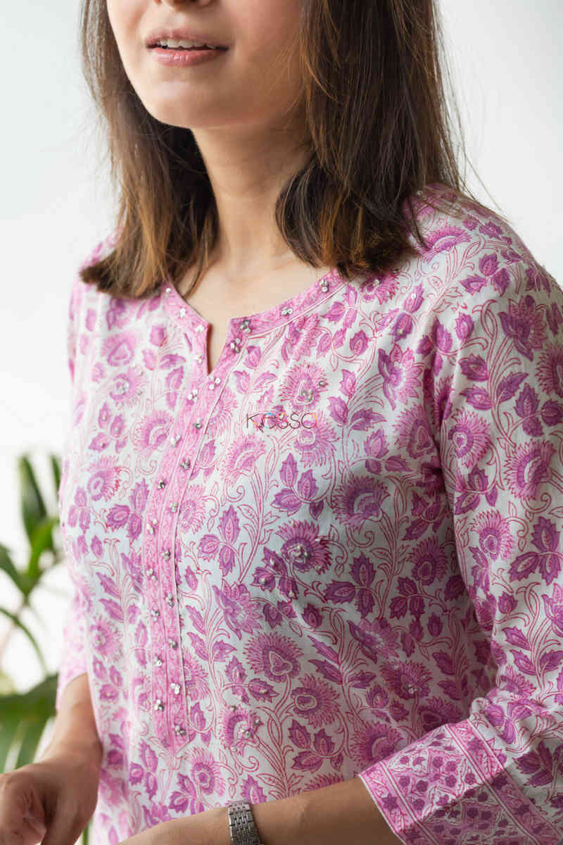 Image for Kusvaa Wsr199 Liyana Kurta With Hand Block Print Closeup
