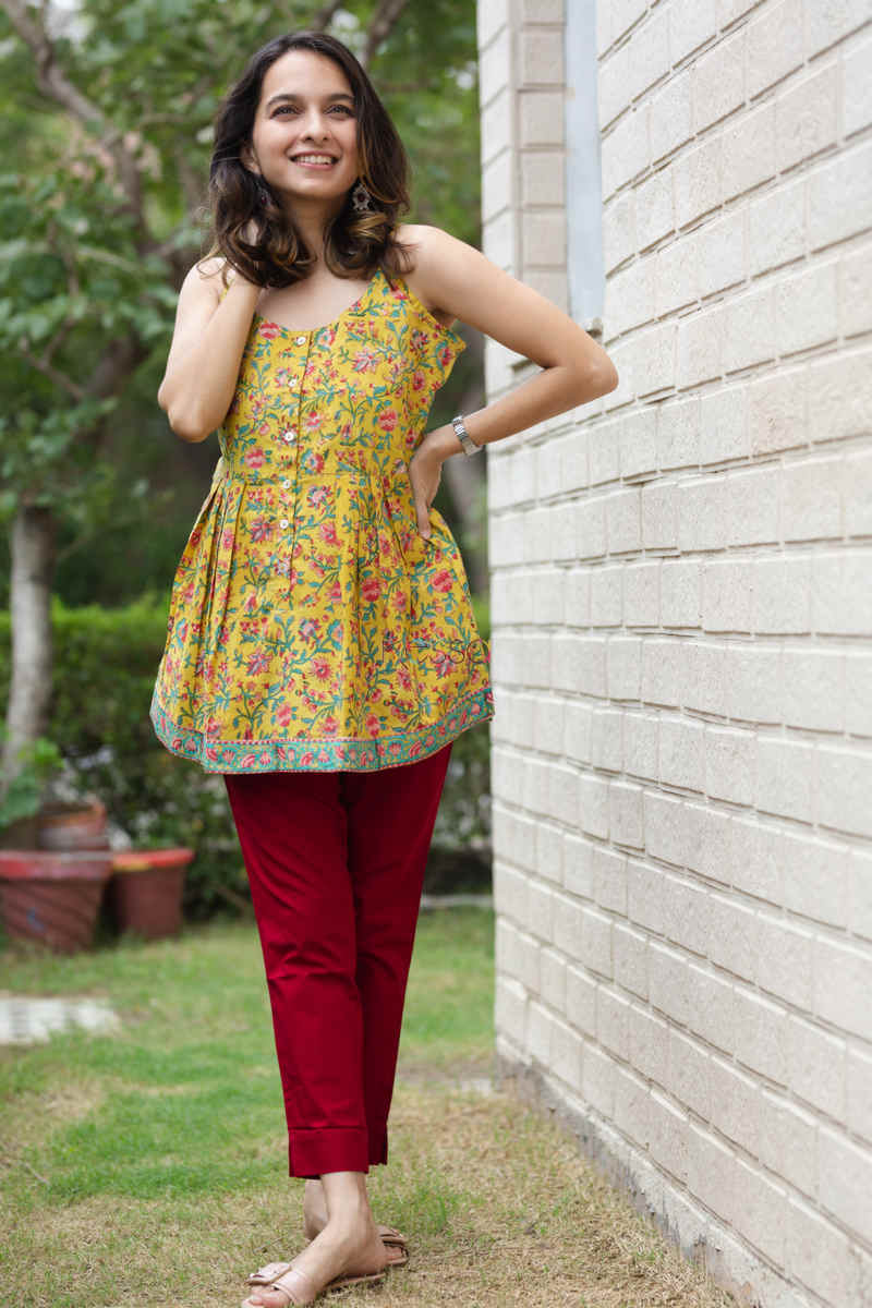 Image for Kusvaa Wsr201 Ziva Cotton Top With Hand Block Print Front
