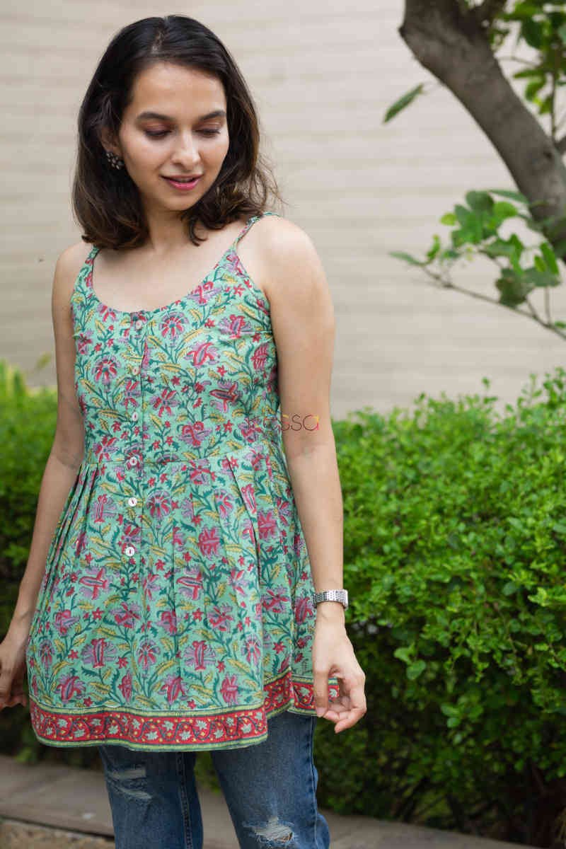 Image for Kusvaa Wsr202 Jasmira Top With Hand Block Print Look 1
