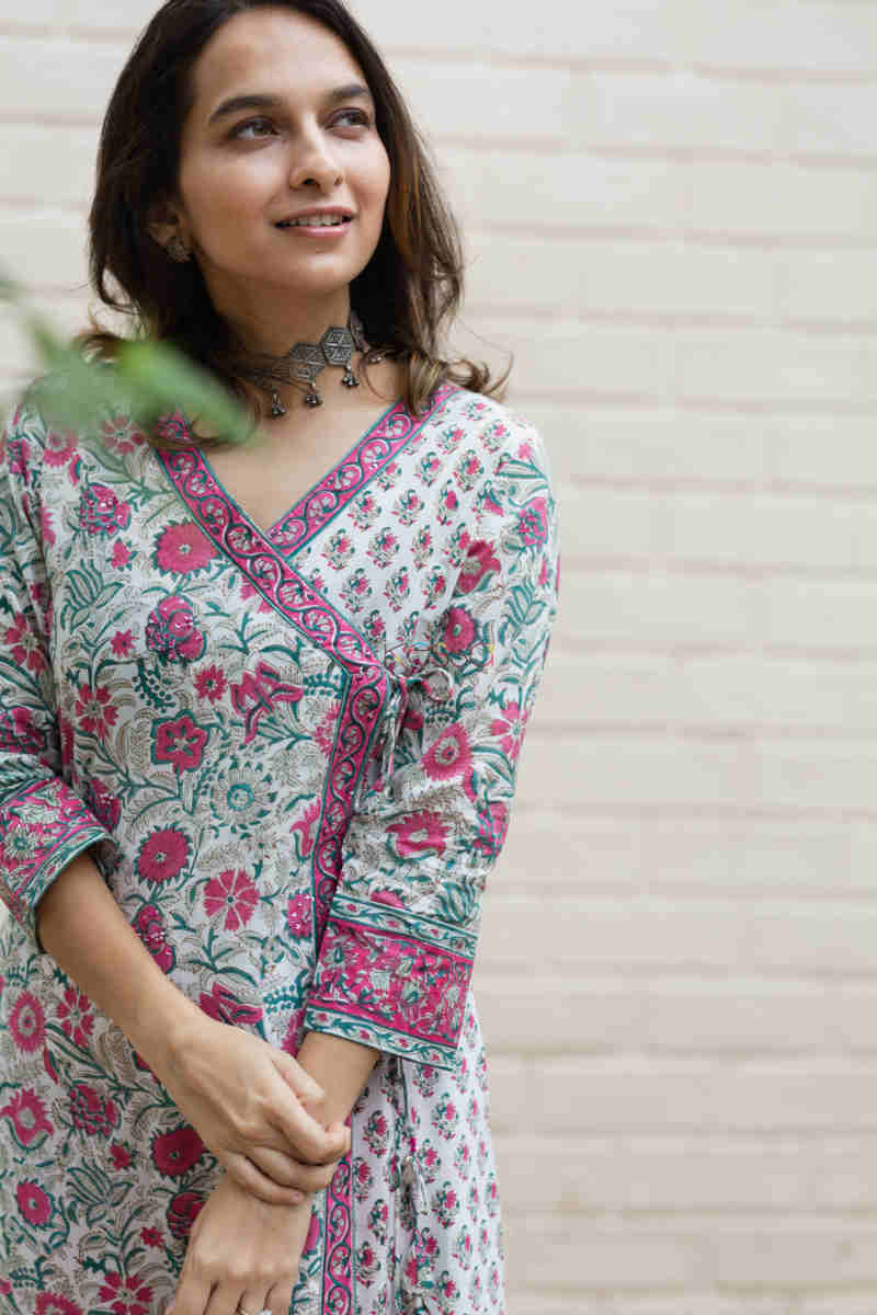 Image for Kusvaa Wsr203 Naazia Angrakha Kurta With Hand Block Print Necklace