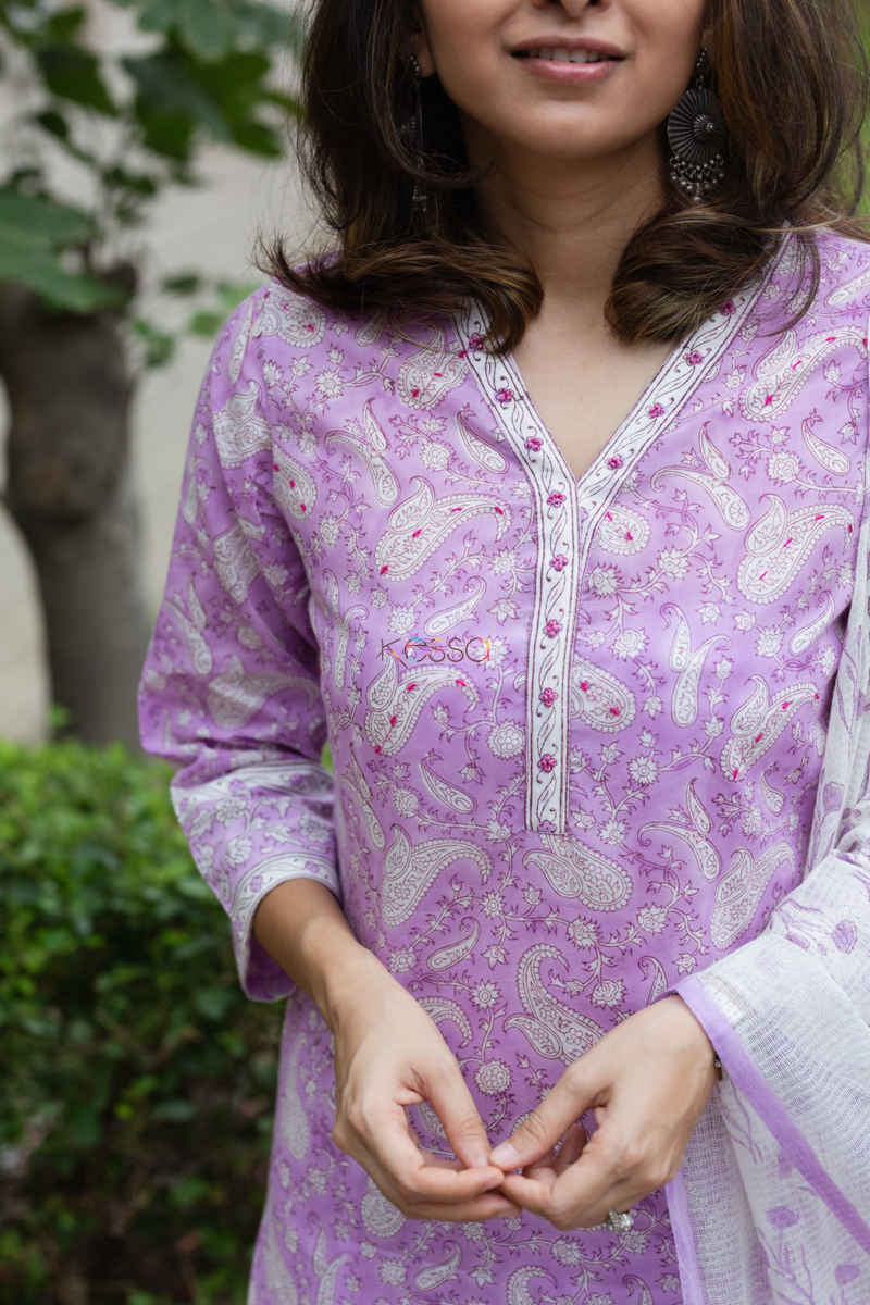 Image for Kusvaa Wsr204 Mushk Kurta Dupatta Set With Hand Block Print Neck