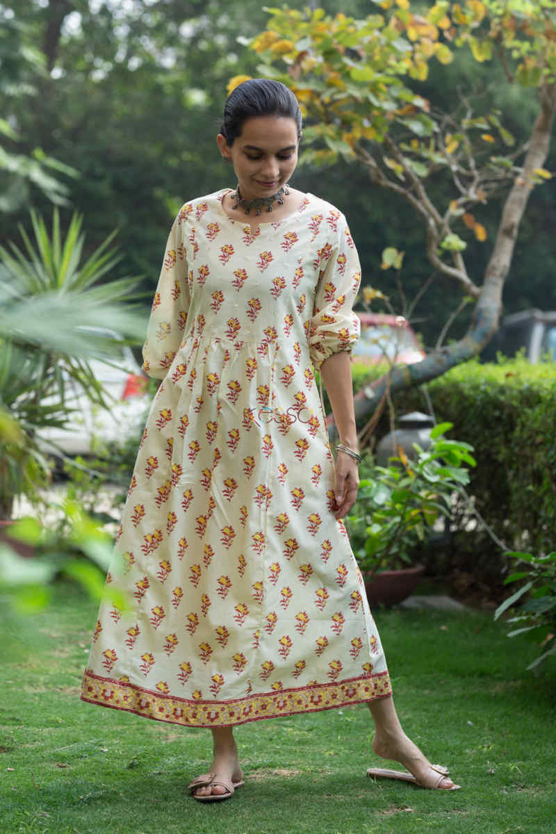 Image for Kusvaa Wsr205 Firaki Kurta With Hand Block Print And Mirror Work Look