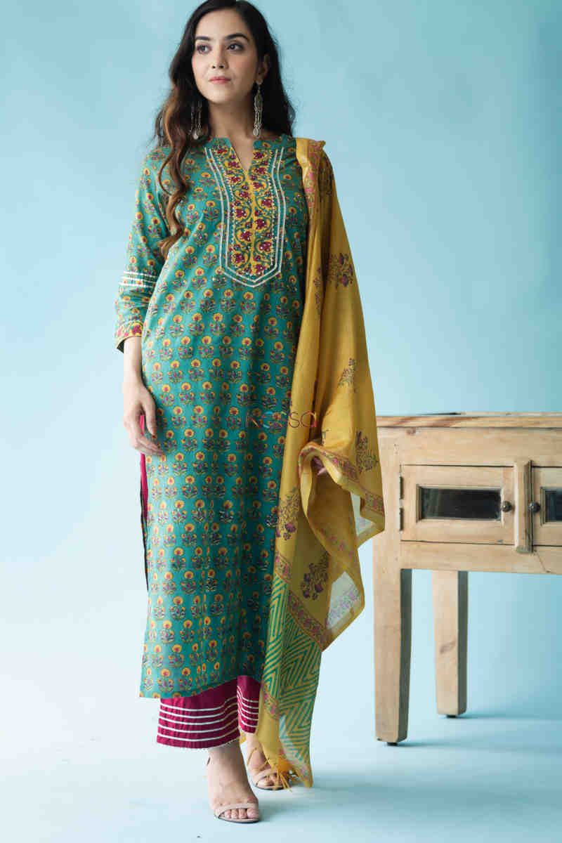 Image for Kusvaa Wsr210 Zemira Kurta Dupatta Set With Hand Block Print Front 1