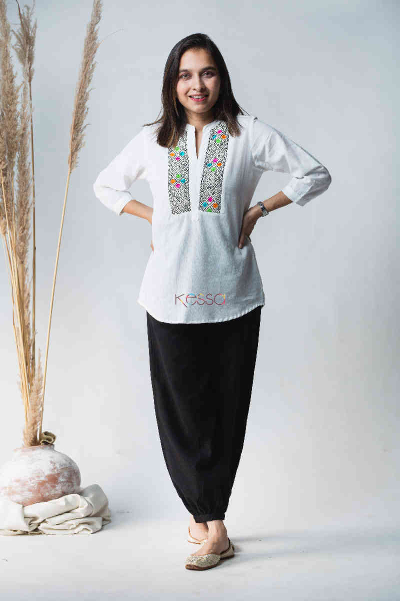 Image for Kusvaa Avdaf40 Badra Top With Embroidery Details Featured