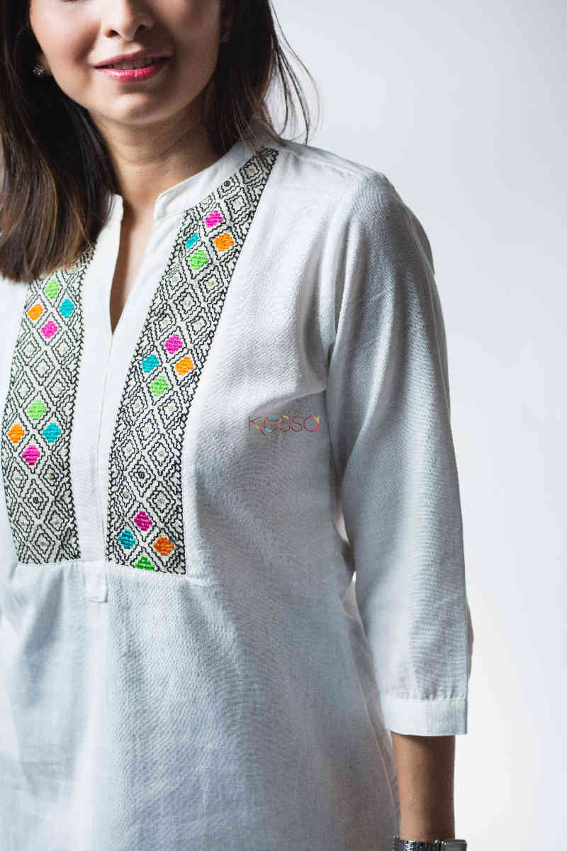 Image for Kusvaa Avdaf40 Badra Top With Embroidery Details Top