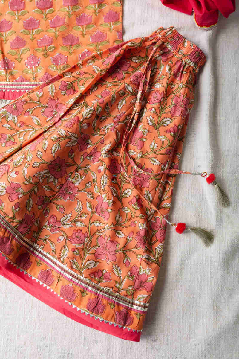 Image for Kusvaa Vck06 Arine Lehenga Choli And Dupatta Set With Gota And Tassel Details Bottom