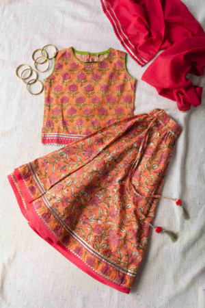 Image for Kusvaa Vck06 Arine Lehenga Choli And Dupatta Set With Gota And Tassel Details Featured
