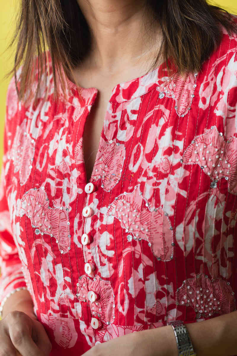 Image for Kusvaa Vcr52 Abeerah Kurta With Gota Work Closeup