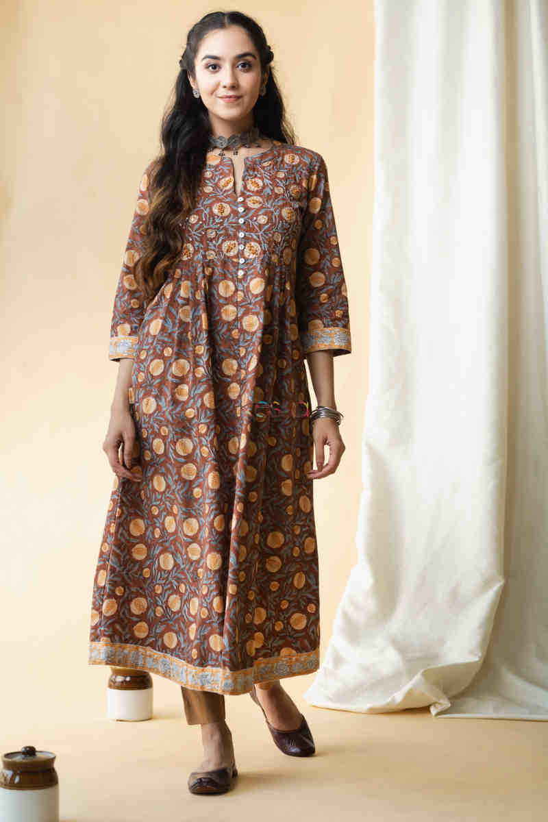 Image for Kusvaa Vcr53 Dharini Kurta With Hand Block Print Featured