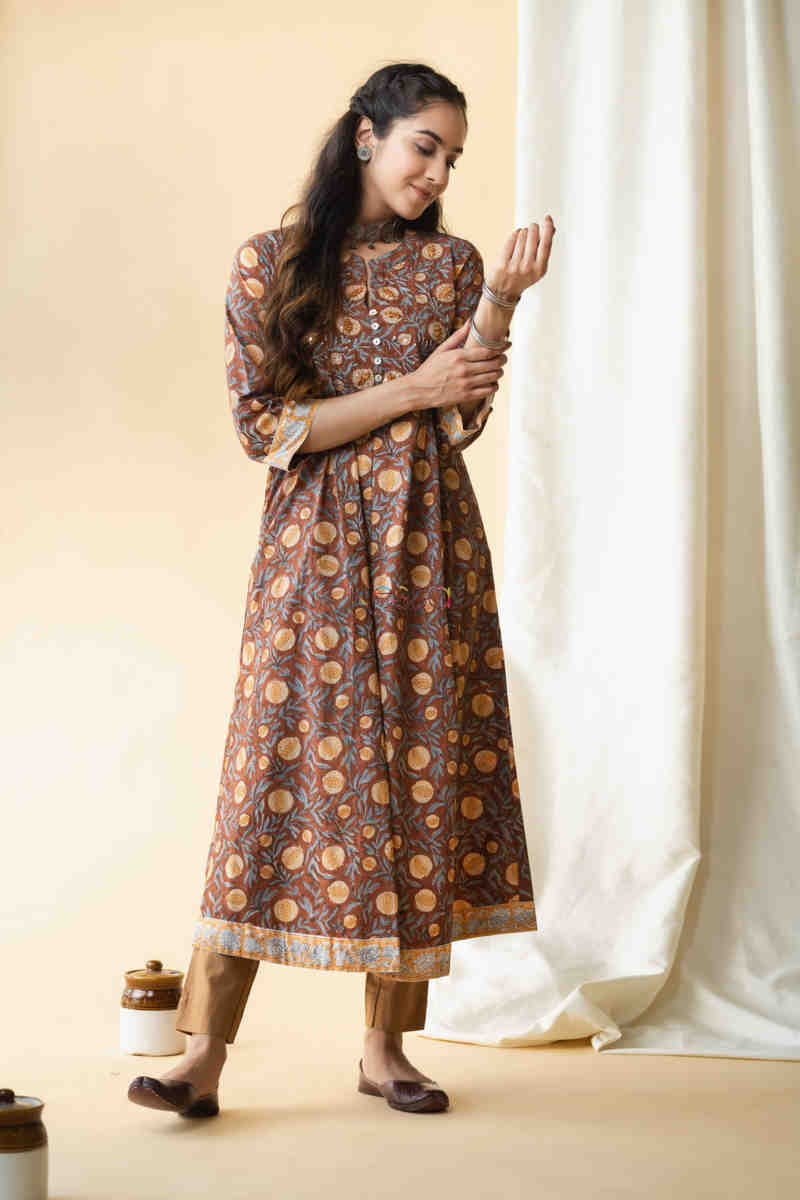 Image for Kusvaa Vcr53 Dharini Kurta With Hand Block Print Look 1