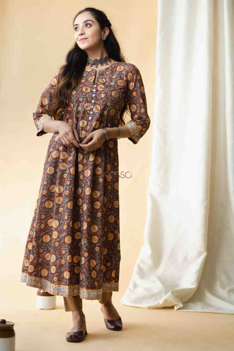 Image for Kusvaa Vcr53 Dharini Kurta With Hand Block Print Look