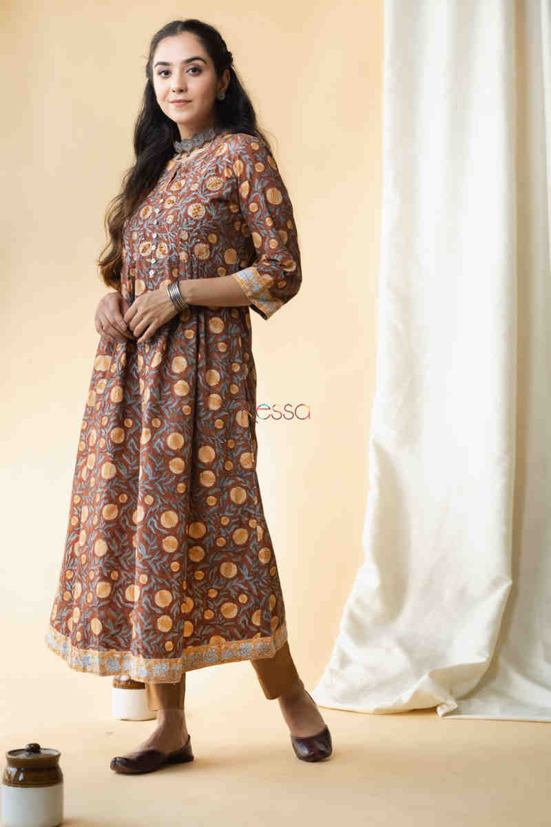 Image for Kusvaa Vcr53 Dharini Kurta With Hand Block Print Side