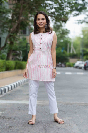 Image for Kusvaa Ws698 Zuhi Short Top With Stripes Featured
