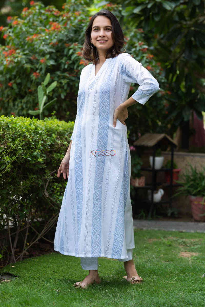 Image for Kusvaa Ws702 Mahnoor Kurta With Sequin And Moti Work Look