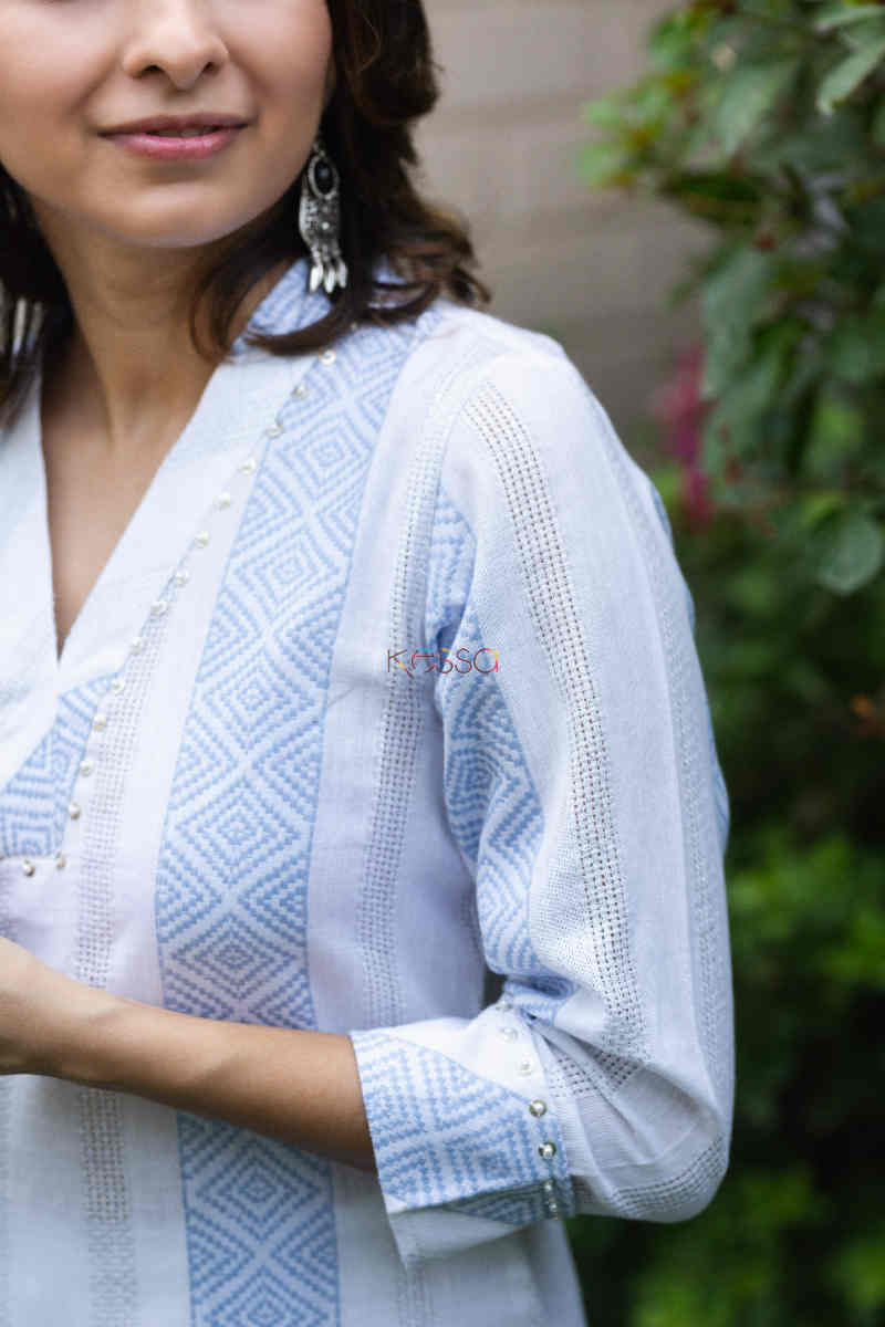 Image for Kusvaa Ws702 Mahnoor Kurta With Sequin And Moti Work Sleeves