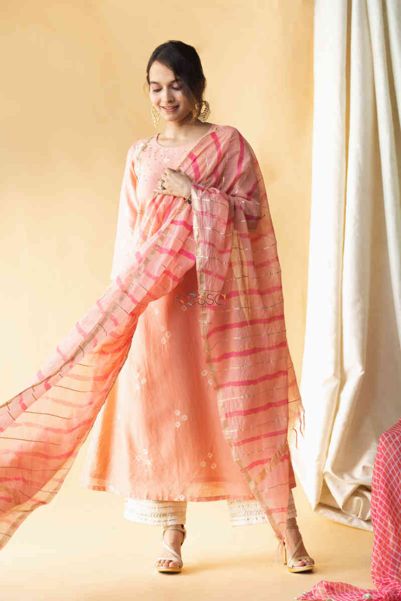 Image for Kusvaa Ws710 Saachi Kurta Dupatta Set With Bandhani Print Look 2