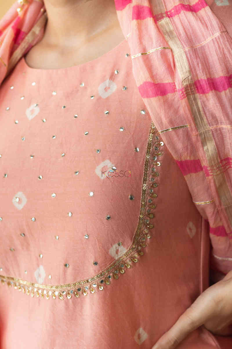 Image for Kusvaa Ws710 Saachi Kurta Dupatta Set With Bandhani Print Neck