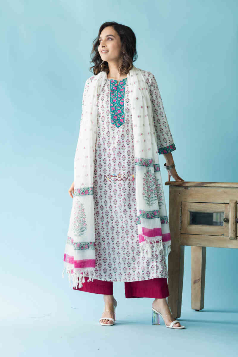 Image for Kusvaa Wsr217 Gajra Kurta Dupatta Set With Hand Block Print Front
