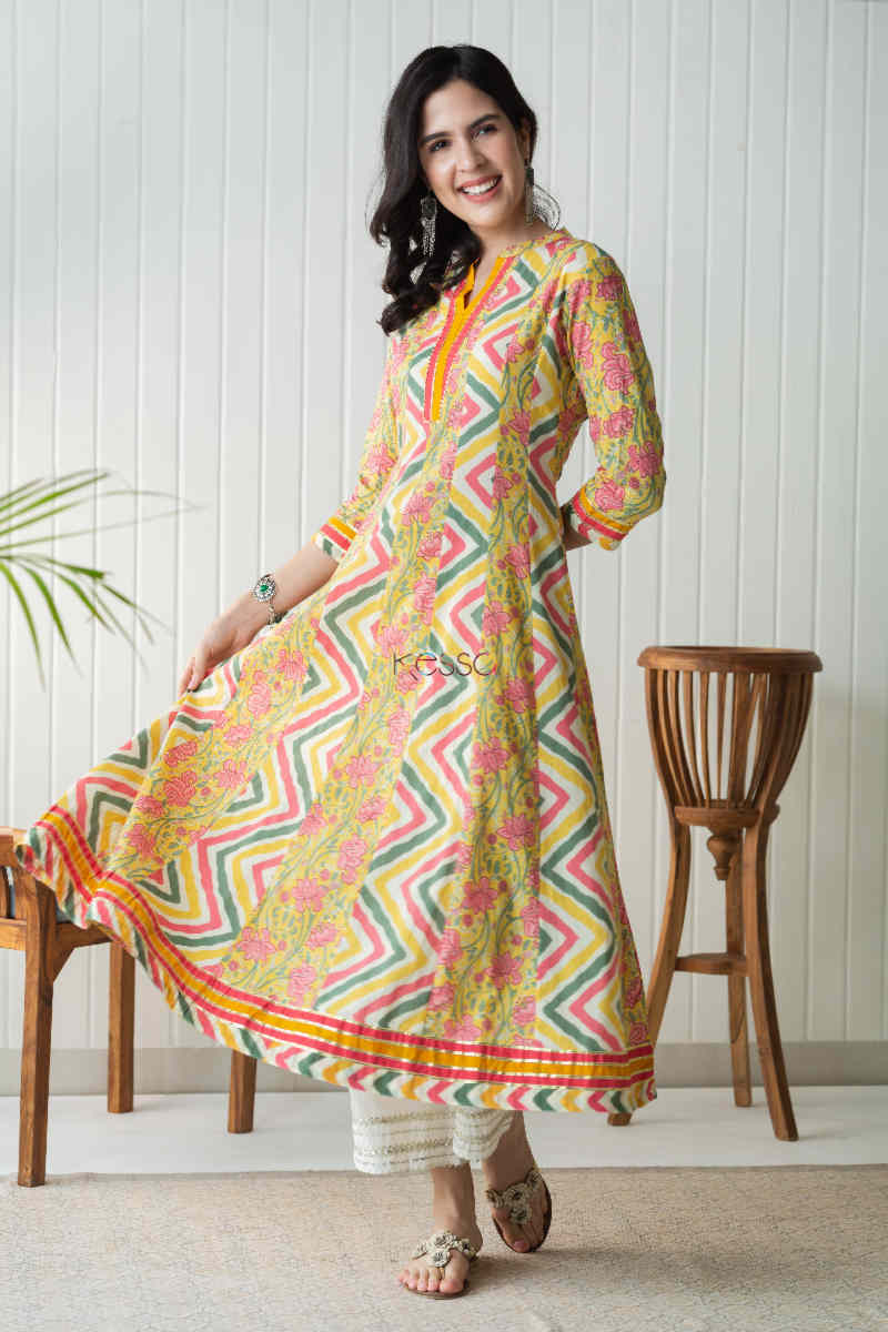 Image for Kusvaa Avdaf58 Raizel Kalidaar Kurta With Hand Block Print Front