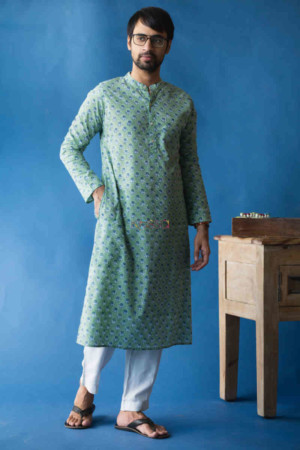 Image for Kusvaa Awk37 Aarshin Kurta With Hand Block Print Featured