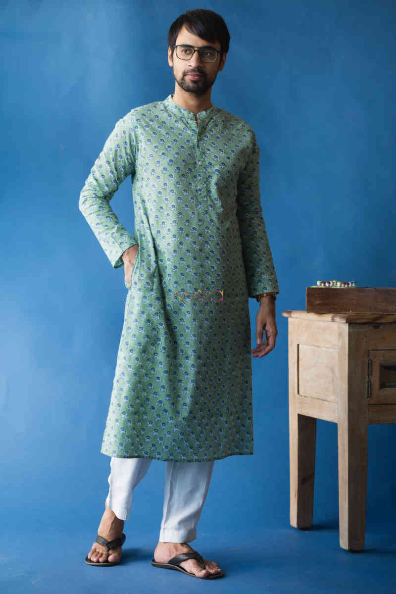 Image for Kusvaa Awk37 Aarshin Kurta With Hand Block Print Featured