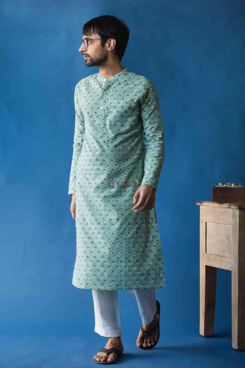 Image for Kusvaa Awk37 Aarshin Kurta With Hand Block Print Look