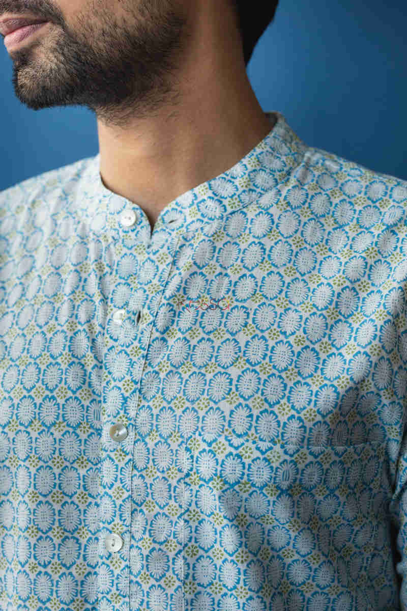 Image for Kusvaa Awk38 Shabab Kurta With Hand Block Print Closeup