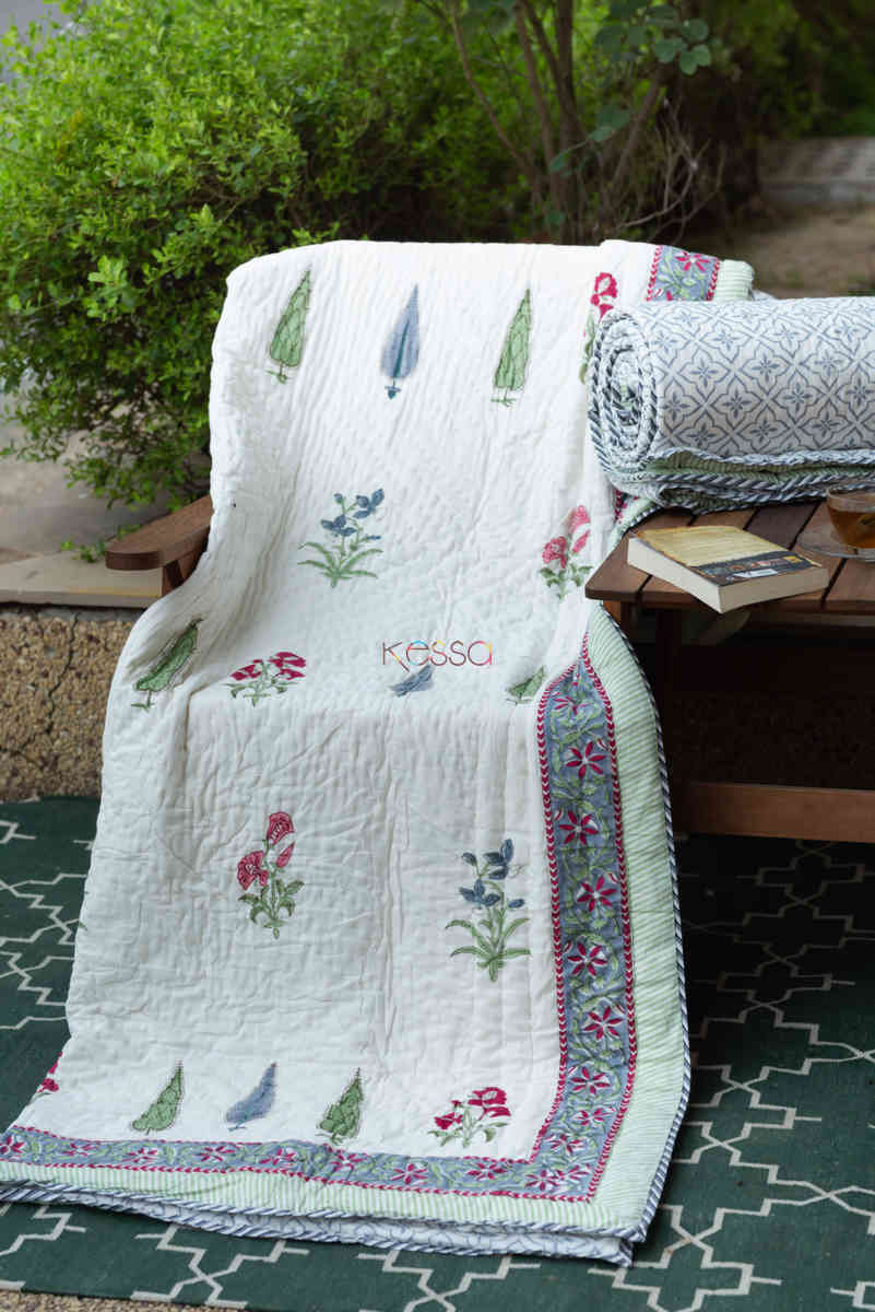 Image for Kusvaa Kaq152 Casper Grye And White Single Bed Quilt Front