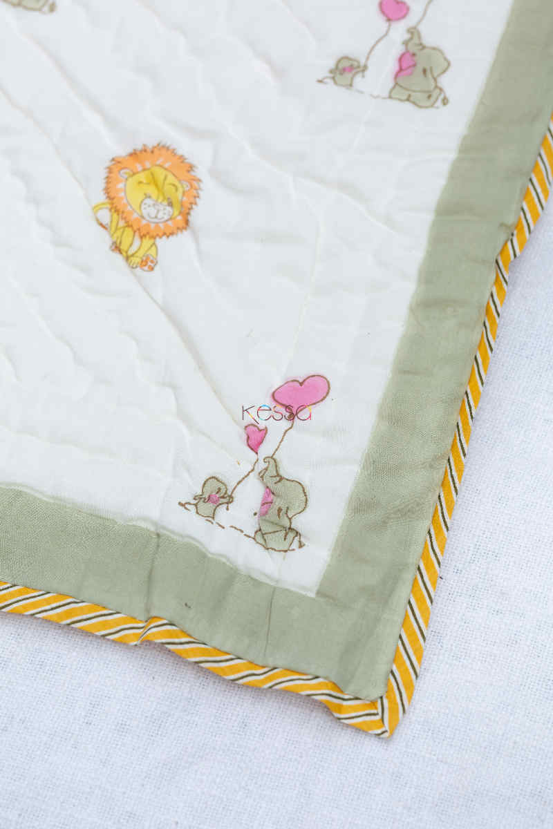 Image for Kusvaa Kaq156 Sheru Baby Quilts With Hand Block Print Closeup