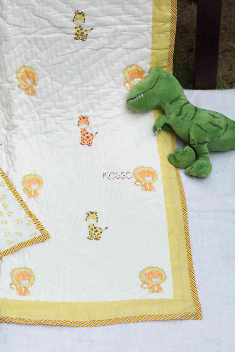 Image for Kusvaa Kaq162 Babbar Baby Quilts With Hand Block Print Look